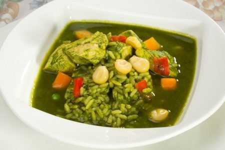 Aguadito de menudencia de pollo - Recetas de Cocina Peruana